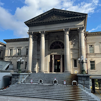 大阪府立中之島図書館